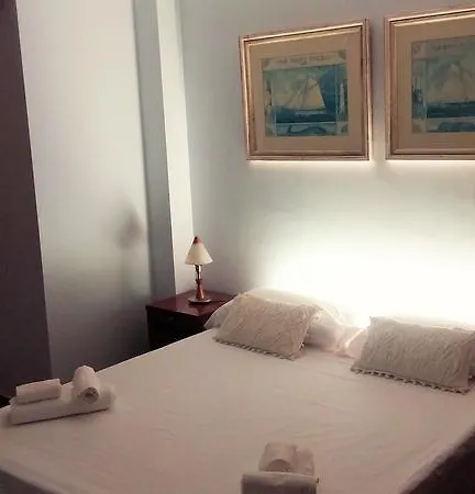 Guest house Casa Rocio 2*